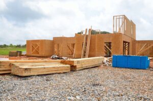 Systemy instalacyjne w domu: Omówienie różnych systemów instalacyjnych, takich jak instalacja elektryczna