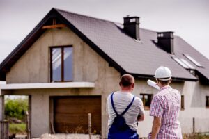 Geodeta Poznań wyjaśnia – jaką rolę pełnią usługi geodezyjne przy budowie domu?